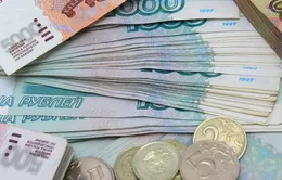 Chính phủ Nga họp bàn đối phó việc đồng Ruble giảm giá