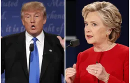 Hillary Clinton - Donald Trump công kích nhau đến phút chót