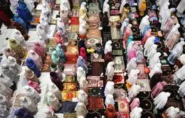 Bắt đầu tháng lễ Ramadan của người Hồi giáo