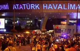 Sân bay Ataturk mở cửa trở lại sau vụ khủng bố