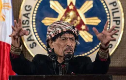 Tổng thống Philippines gặp thủ lĩnh nổi dậy