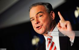 Ứng viên Phó Tổng thống Mỹ Tim Kaine là ai?