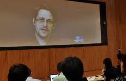 Edward Snowden cảnh báo tất cả công dân Nhật Bản đều bị theo dõi