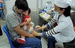 TP.HCM tiêm miễn phí hơn 1.400 liều vaccine 6 trong 1