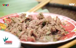 Đặc sản núi rừng Tây Nguyên: Bò nướng lồ ô