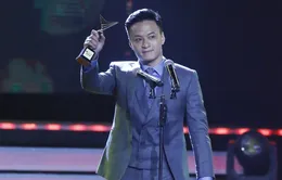 Hồng Đăng tiết lộ về “lần đầu” trong đời tại VTV Awards 2016