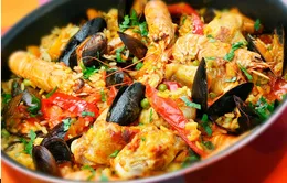 Vào bếp thử sức với món cơm cháy hải sản Paella