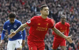 Khuất phục "hàng xóm" Everton, Liverpool soán hạng 3 của Man City