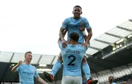 VIDEO Man City 7-2 Stoke: Sức mạnh khủng khiếp của hàng công chủ nhà