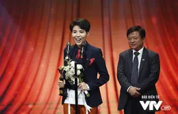 Vũ Cát Tường gọi tên fan khi giành giải tại VTV Awards 2017