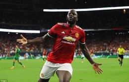 Lukaku tiếp tục "nổ súng", Man Utd đè bẹp Man City