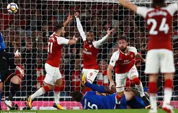 Khai màn Ngoại hạng Anh: Arsenal thắng nghẹt thở trước Leicester City