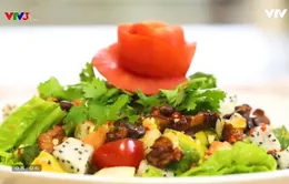 Tự làm salad hạt óc chó "đổi gió" cho bữa cơm gia đình