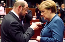 Bà Angela Merkel và ông Martin Schulz tranh luận trực tiếp