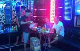 Nên hay không nên bán rượu bia trong quán karaoke?