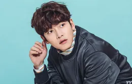 Ji Chang Wook lo "sốt vó" vì chuyện nhập ngũ