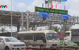 Không còn cảnh dùng tiền lẻ mua vé qua trạm thu phí Cai Lậy