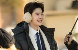 "Rụng tim" với hình ảnh lung linh của Lee Jong Suk ở hậu trường Khi nàng say giấc