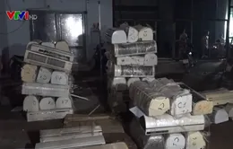 Phát hiện hàng nghìn thiết bị điện tử, điện lạnh nhập lậu ở TP.HCM
