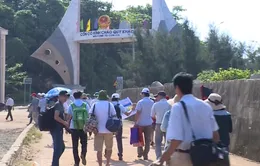 Đảo Cồn Cỏ đón đoàn khách du lịch đầu tiên