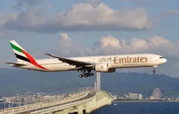 Emirates cắt giảm chuyến bay đến Mỹ do lệnh cấm thiết bị điện tử