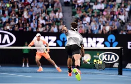 VIDEO: Những diễn biến chính trận đấu giữa Roger Federer - Mischa Zverev