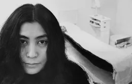 Yoko Ono làm phim về chuyện tình với John Lennon