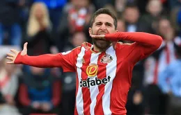 AC Milan bất ngờ muốn cứu sao Sunderland khỏi "tàu đắm"