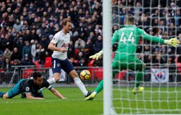 VIDEO: Tottenham 5-2 Southampton, Harry Kane xô đổ mọi kỷ lục vào ngày Boxing Day