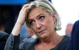 Bà Marine Le Pen bị điều tra