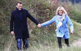 Chuyện tình lãng mạn của tân Tổng thống Pháp Emmanuel Macron