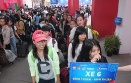 "Chuyến xe mùa Xuân" đưa 5.000 người về quê đón Tết