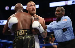 Thua Mayweather, McGregor bị cấm thi đấu 2 tháng