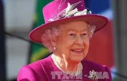 Nữ Hoàng Anh Elizabeth II phê chuẩn dự luật về Brexit