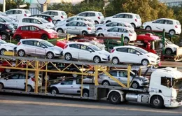 Cuối năm, nhập khẩu ô tô tăng mạnh