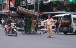 Nữ tài xế đâm liên tiếp nhiều phương tiện, 3 người thương vong