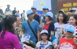 Đoàn khách đầu tiên đến với Phú Yên ngày đầu năm mới