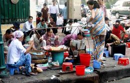 Cho thuê vỉa hè: "Không khéo sẽ thành nông thôn hóa đô thị"