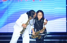 Café Sáng với VTV3: Gặp gỡ hai cha con nghệ sĩ Saxophone Trần Mạnh Tuấn