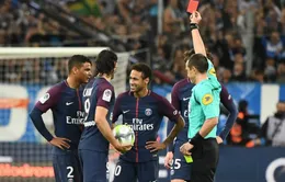 Neymar nhận thẻ đỏ "lịch sử" trong màu áo PSG