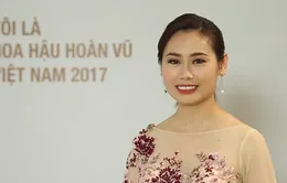 Thí sinh Hoa hậu Hoàn vũ Việt Nam 2017 lỡ miệng nói mình… 59 tuổi khi ăn tối cùng trai đẹp