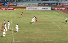 VIDEO: Tình huống gây tranh cãi khi trọng tài không cho Than Quảng Ninh hưởng phạt đền ở phút 89