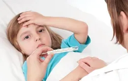 Cách hạ sốt nhanh cho trẻ đơn giản, hiệu quả