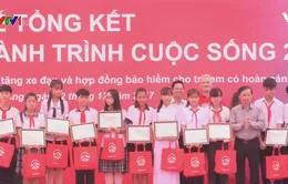 “Hành trình cuộc sống” tặng 100 xe đạp cho trẻ em khó khăn tỉnh Vĩnh Long