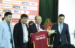 Ông Park Hang Seo chính thức trở thành tân HLV trưởng ĐT Việt Nam và U23 Việt Nam