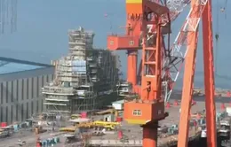 Trung Quốc hạ thủy tàu sân bay tự sản xuất đầu tiên