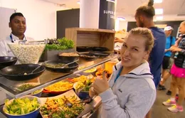 Cùng Dominika Cibulkova khám phá căng tin tại Australia mở rộng 2017