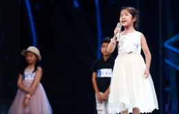 Vietnam Idol Kids 2017: Cô bé khiếm thị Minh Hiền khiến giám khảo lặng người khi hát về mẹ