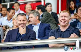 Giggs và Scholes đánh giá cao U15 PVF sau thắng lợi trước U15 Stoke City