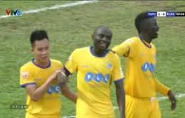 VIDEO: Uche nhân đôi cách biệt cho FLC Thanh Hoá